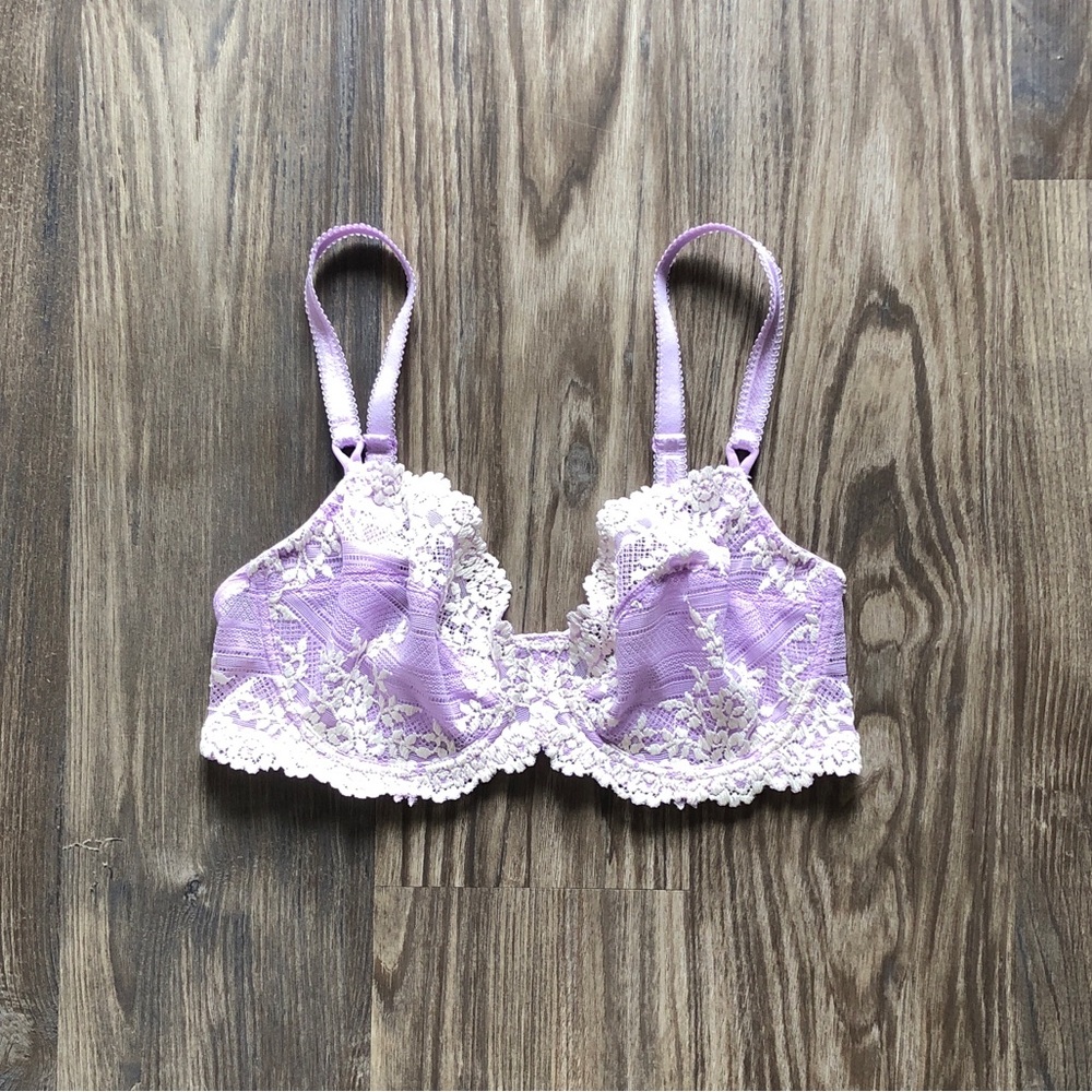 Wacoal Embrace Lace Underwire Bra Lavender Purple 32D 65191